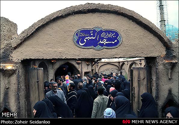 پرونده:در سوگواره مسجد النبی.jpg