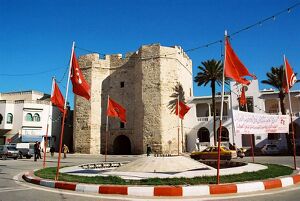 دروازه باستانی شهر مهدیه