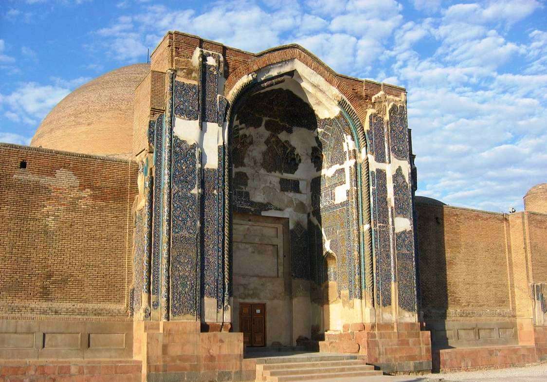 Blue-Mosque-Tabriz-view.jpg