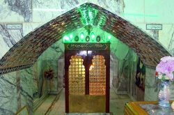His tomb in Kadhimiya