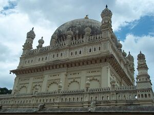 The Tomb of Tipu Sultan.jpg